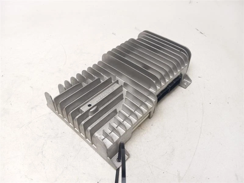 AMPLIFICADOR DE RADIO EQUIPO DE AUDIO NISSAN MURANO 2009-2011 SISTEMA BOSE Foto 3 de 4