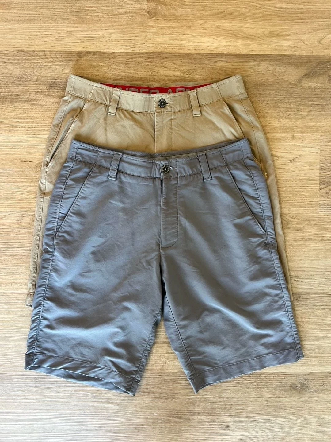(2) Under Armour, HeatGear Golf Shorts, Performance, Neutral Grey/Khaki,32