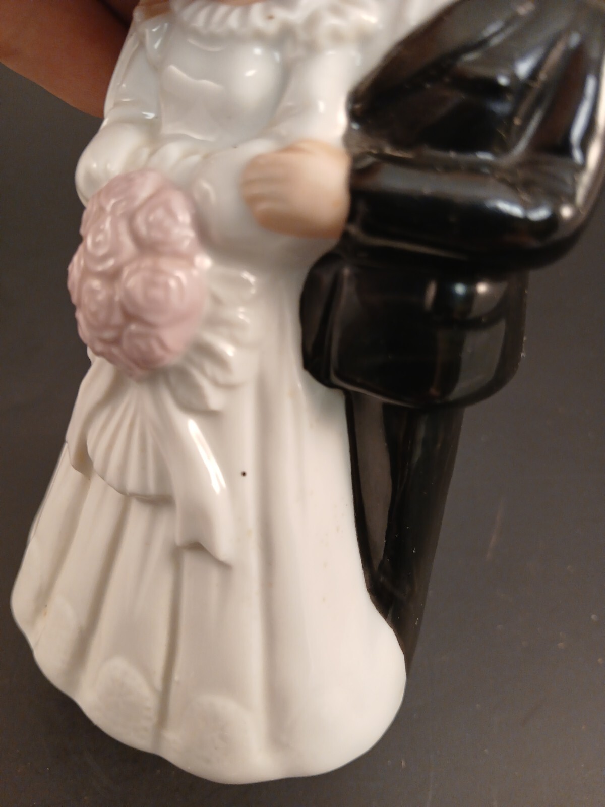 Picture 4 of 9