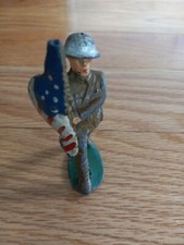 Barclay Manoil Lead Soldier Carrying American Flag