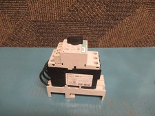 SIEMENS MANUAL COMBO MOTOR STARTER 3RV1021-1AA15 1,1-1,6A w/ 8US1 051-5DJ07