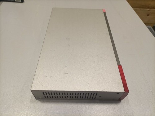 ZYXEL ZYWALL 110 Business VPN Firewall nicht auf Ersatzteile getestet - Bild 2 von 5
