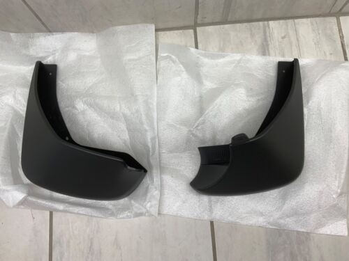 2013-2019 Buick Encore NOS GM Pair of Rear Splash Guards Mud Flaps