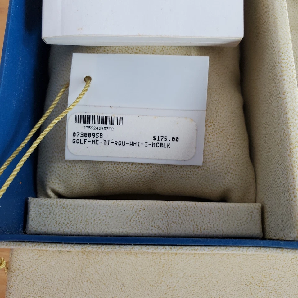 Movado ESQ Swiss Box With 2 Golf Balls & Manual NO WATCH - Image 3 of 4