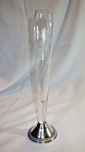 Vintage Duchin Weighted Sterling Silver & Etched Crystal Bud Flower Rose Vase
