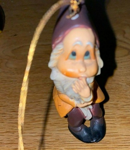 Snow White & the Seven Dwarfs - Bashful Disney Christmas Tree Ornament - Picture 3 of 4