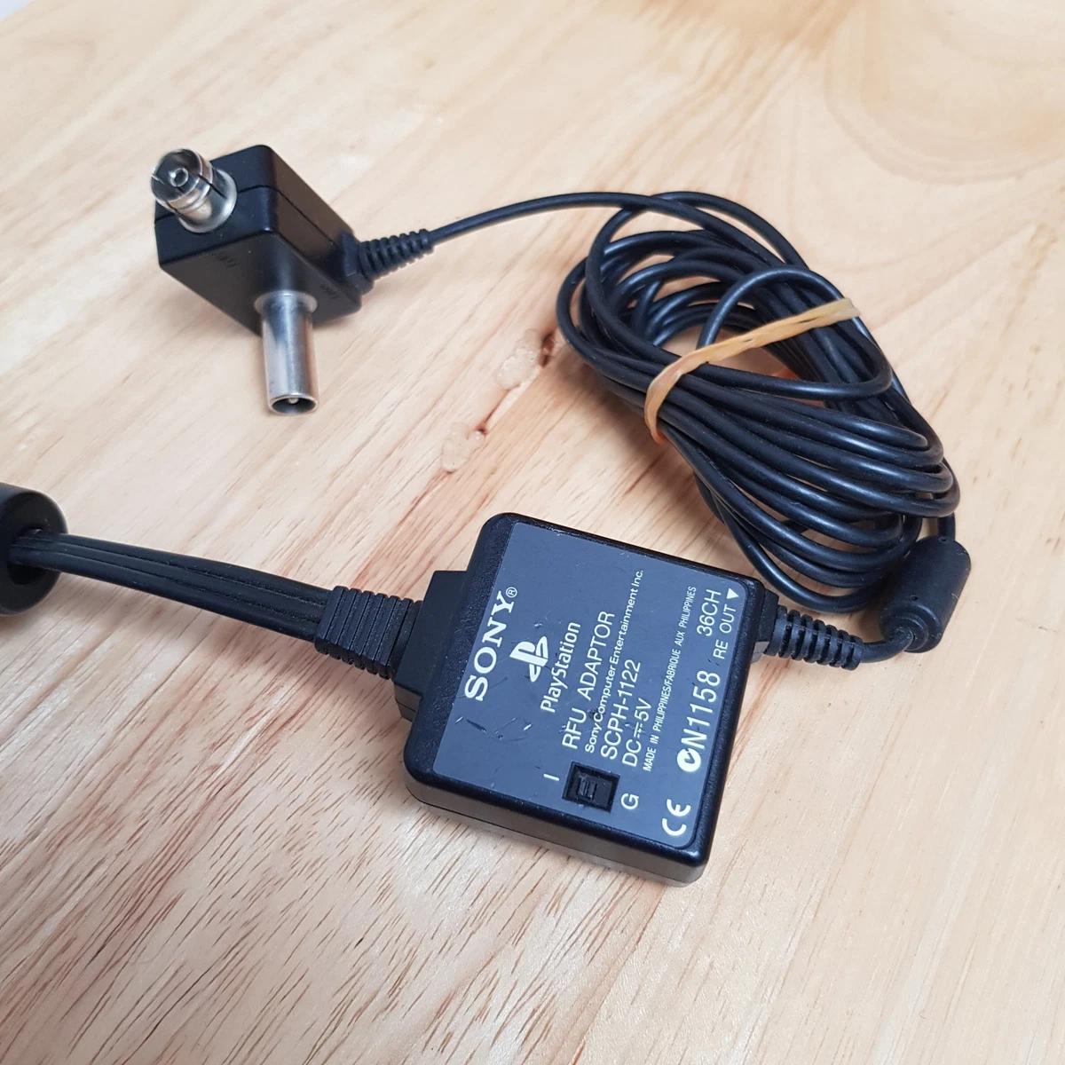 Sony PS1 PlayStation 1 Adaptador RFU Conexión Cable Aéreo SCPH-1122 Genuino