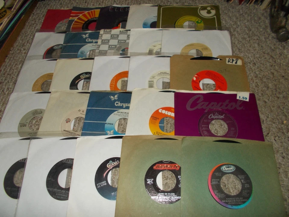 LOT OF 50 ORG PUNK, ALT ROCK, NEW WAVE & ALT POP 45S DAVID BOWIE, THE CLASH Foto 2 de 2