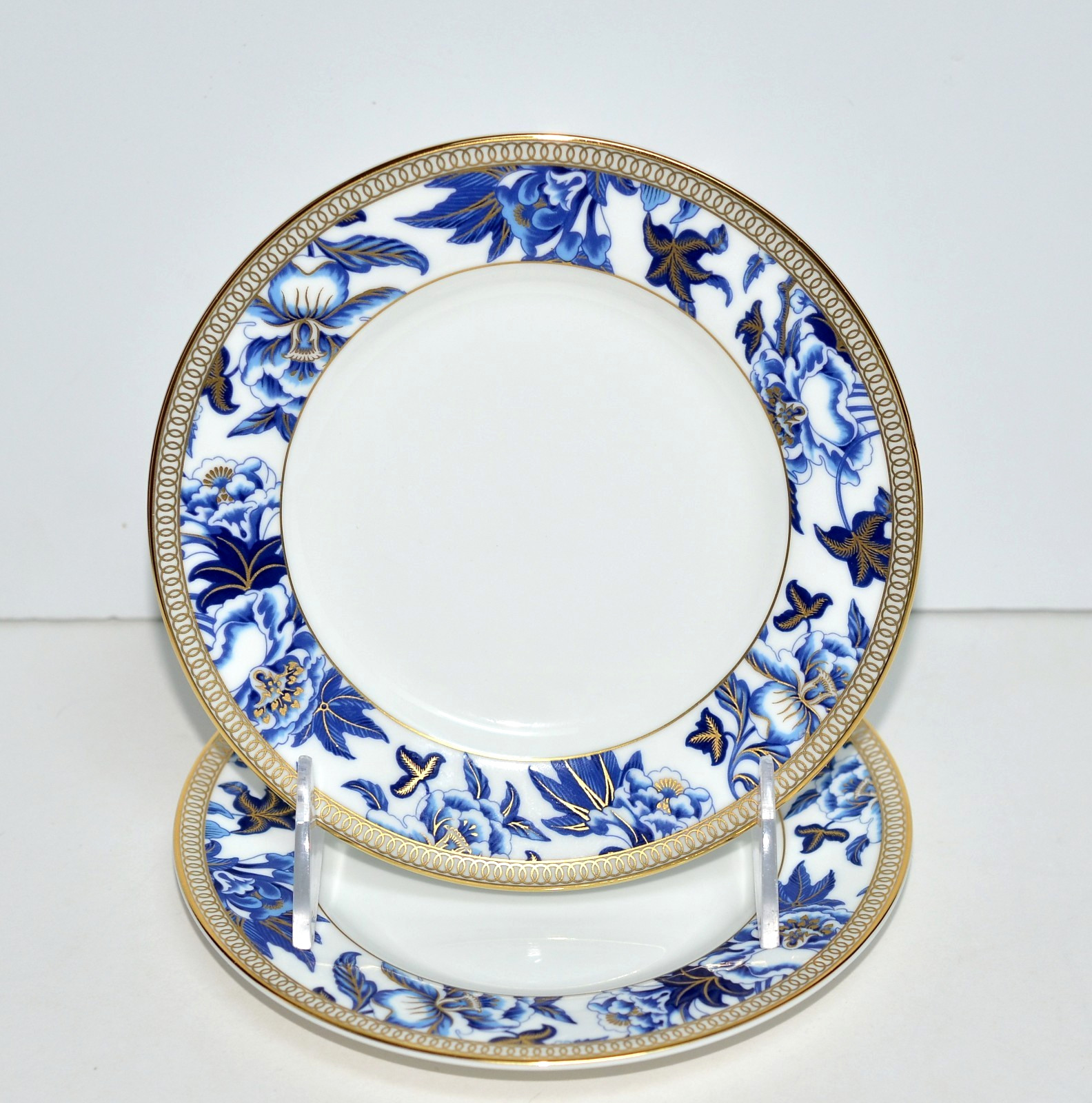 Wedgwood Hibiscus * 2 BREAD & BUTTER PLATES * Bone China, Bl