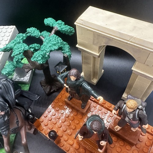 Vintage Lord of The Rings Intelliblox 2001 Lot 6 Figures 3 Sets Mostly Complete - Picture 7 of 24
