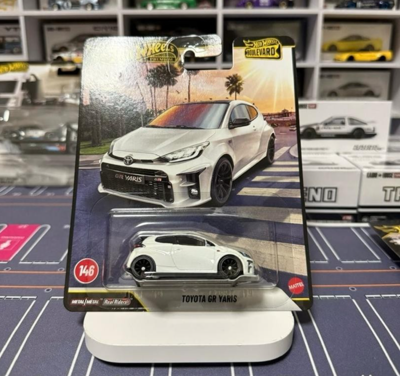 INHAND 2026 Hot Wheels Premium Boulevard ' TOYOTA GR YARIS
