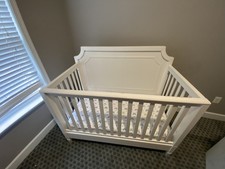 Pottery Barn Ava Regency 4-in-1 Convertible Crib LOCAL PICKUP ONLY