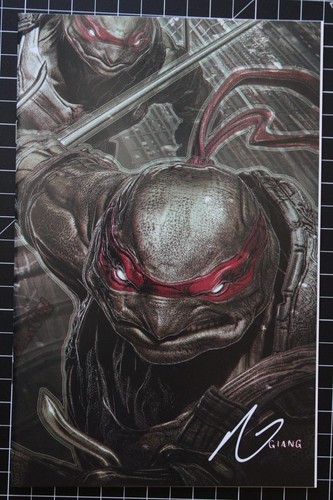 Teenage Mutant Ninja Turtles #1 Wraparound Virgin Cvr Signed by John Giang -Mint