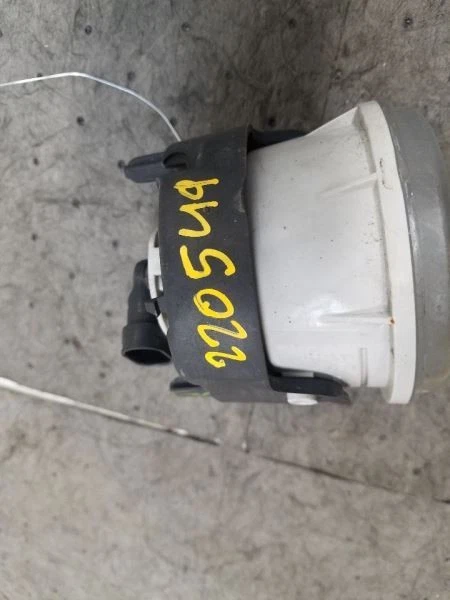 Cubierta de parachoques inferior antiniebla luz de esquina/estacionamiento para caravana 05-09 1056158 Foto 3 de 4