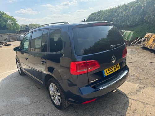 VOLKSWAGEN TOURAN SE TDI 2011 - 61 PLATE - Picture 9 of 11