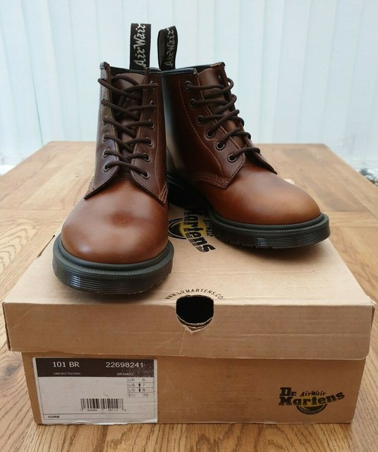 dr martens smokethorn