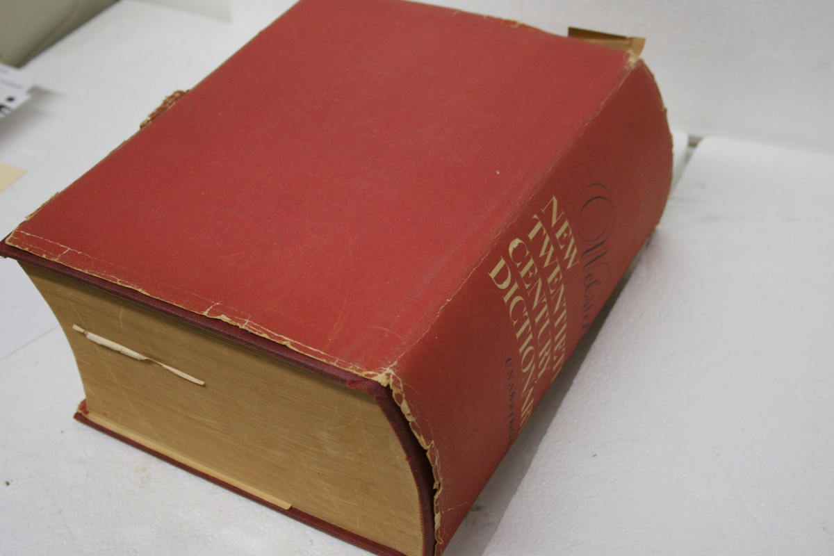 Webster’sNewTwentiethCenturyDictionary Vintage 1949 Book WEBSTER'S NEW TWENTIETH CENTURY DICTIONARY