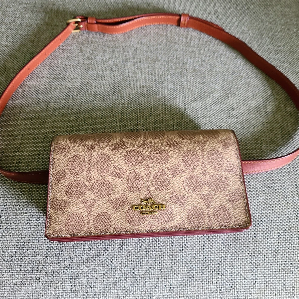 Coach Belt Bag & Crossbody Purse. Colorblock: Signature Canvas w Saddle Leather
