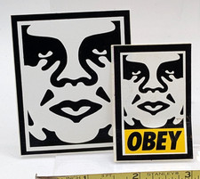 Vêtement OBEY André le Géant streetwear vintage stickers années 90 Shepard Fairey