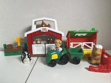 Fisher Price Little People Farmer Caring For Animals Farm Hen Farm Water Pump