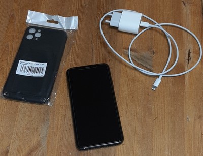 iPhone 11 Pro Max 256GB Space Grau Refurbed Ohne Simlock Sehr Guter Zustand