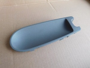 Aschenbecher VW Lupo / Polo 6N2 / SEAT Arosa 6N0864291B Mittelkonsole