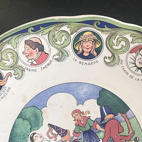 ANCIEN PLAT CHANSONS ET RONDES DE FRANCE FAIENCE SARREGUEMINES 1930 - Photo 8/21