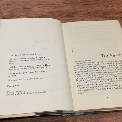 Suspense Novel: A Nest of Traitors by John Creasey as Gordon Ashe 1st Edition - Picture 5 of 5