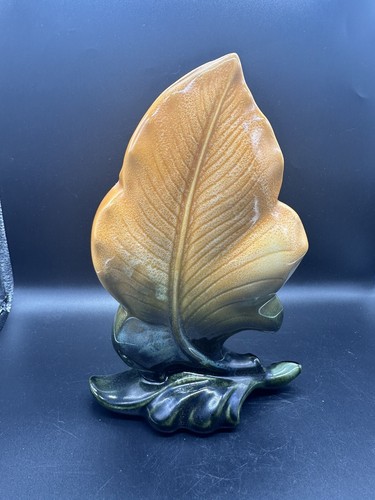 Hull Pottery Vintage Orange Medley Leaf Vase #100 Excellent Condition - Picture 3 of 7