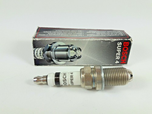 1x BOSCH Spark Plug FR56 0242242501 SUPER4 - Bild 2 von 6