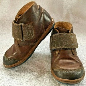 boys clarks shoes size 8
