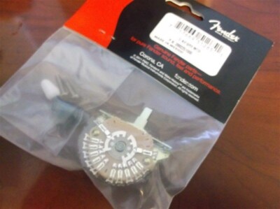 NEW - Fender Strat/Tele 5-Way Super Switch, 099-2251-000
