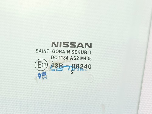 15-16 NISSAN ROGUE FRONT LEFT LH DRIVER SIDE DOOR AUTO WINDOW GLASS PANEL OEM - Picture 2 of 3