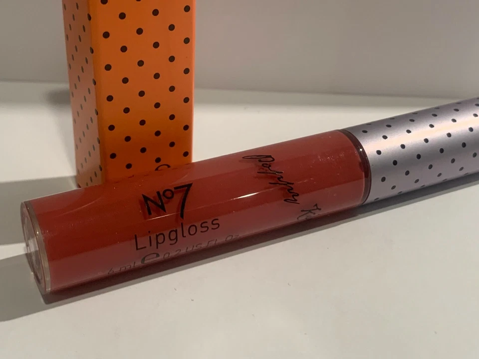 Lote De 2 Botas Nº7 Brillo Labial Poppy King - Allure Foto 4 de 4