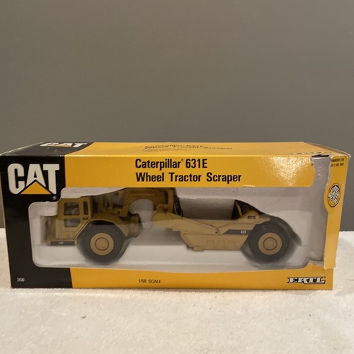 ERTL 1:50 Scale Die-Cast 2430 Caterpillar 631E Wheel Tractor scraper D201 NEW - Afbeelding 1 van 5