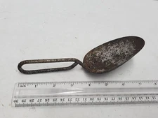 Vintage 1800s Metal Scoop Primative 7.5" Ladle Flour Spoon Kitchenware Utensil