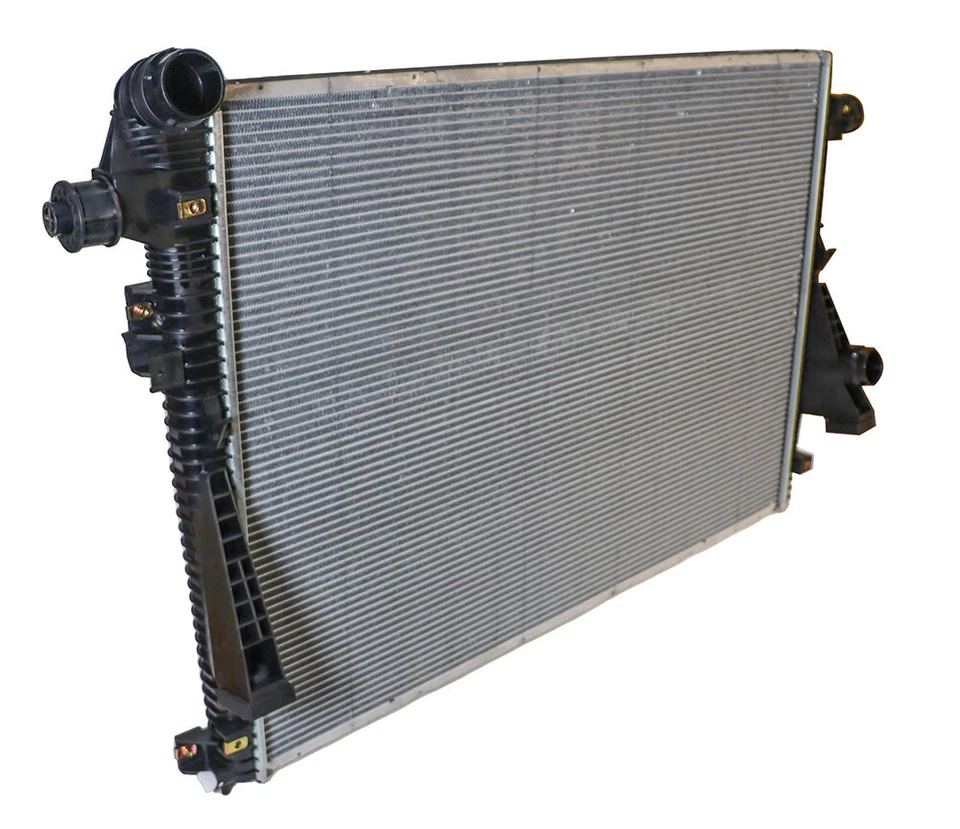 Radiador BC3Z8005E BC3Z8005K, se adapta a Ford, serie F Super Duty con principal de 6,7 L Foto 3 de 4