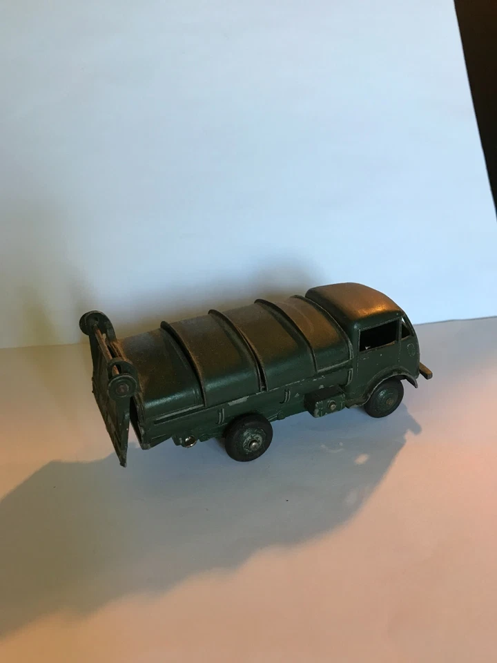 DINKY TOYS STUDEBAKER  BENNE A ORDURES REF F 25V - Photo 2/4