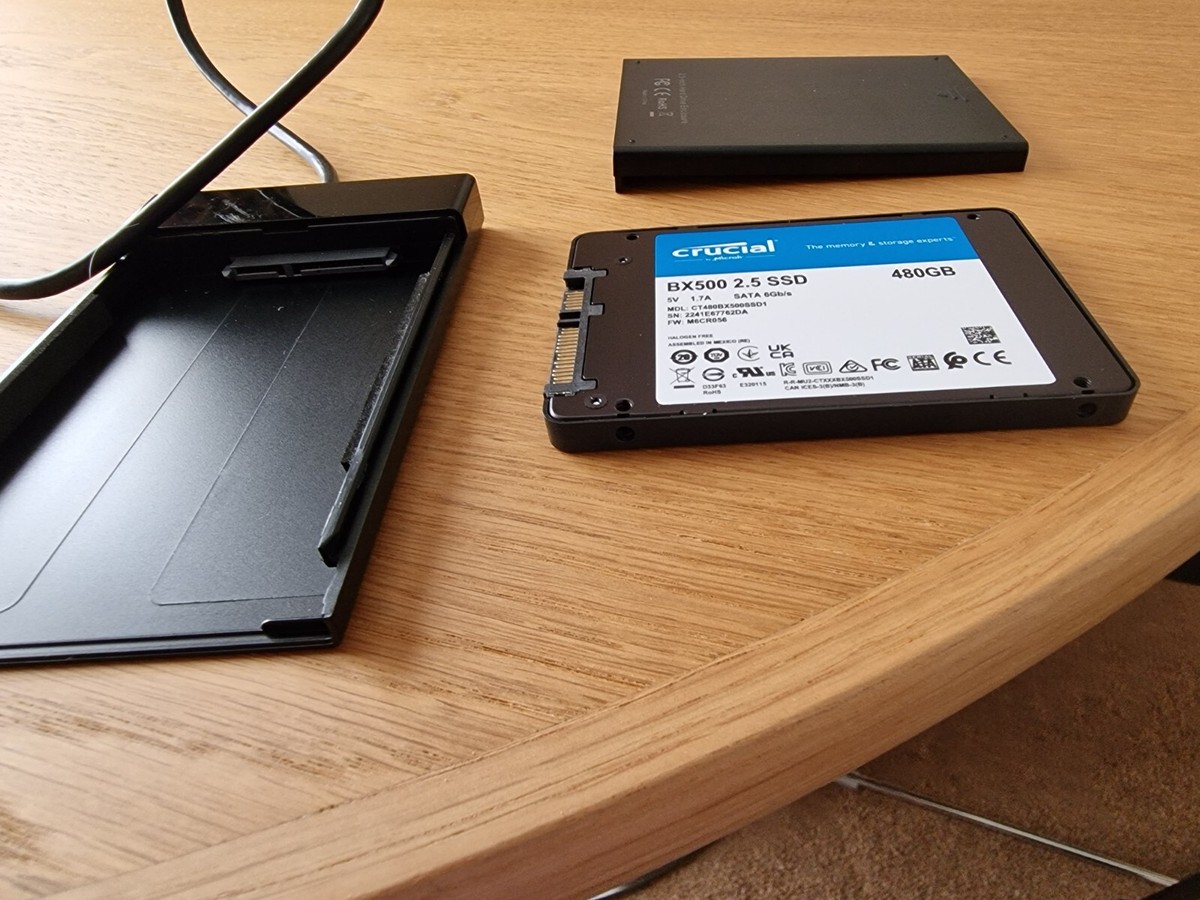 Dell Vostro 3681 SFF Core i5 (10th Gen) 32GB RAM, 1.5TB SSD