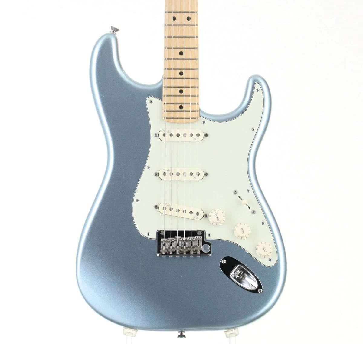 Preços baixos em Guitarras Fender American Deluxe Stratocaster | eBay