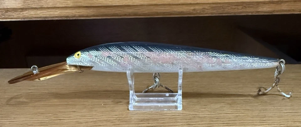 Vtg Rebel Deep Runner Spoonbill - DR 2401 Silver/Black Back  - 7” - 1 Oz. - Image 4 of 4