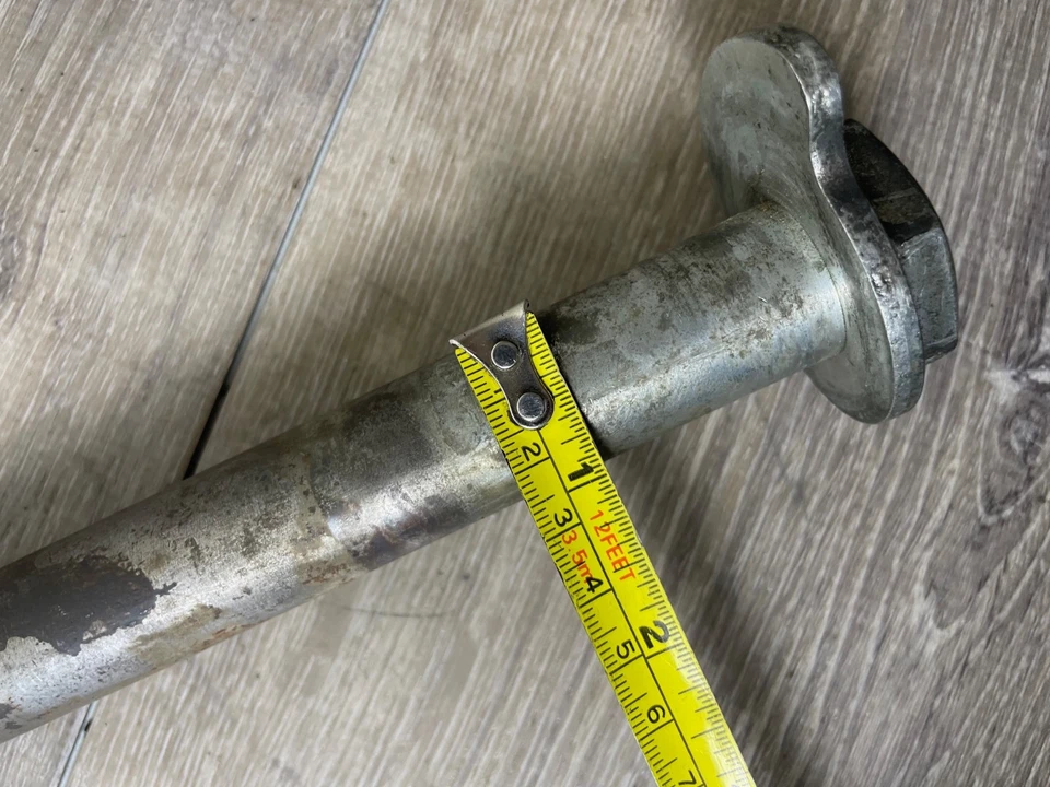 Harley-Davidson 2005 Electra Glide Rear Axle 1" 41056-02 OEM - Image 3 of 4