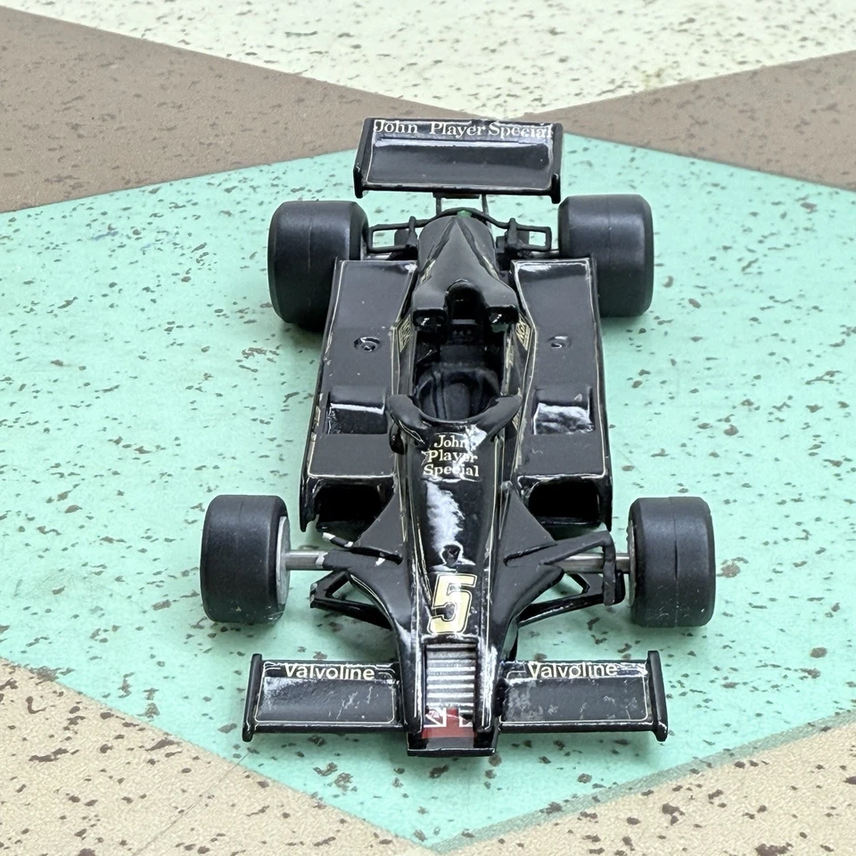 Coche Western Models John Player Special Lotus 79 F1 #5 Mario Andretti 1:43 Foto 2 de 4