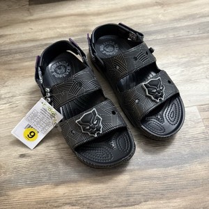 Crocs Black Panther Sandals – Women’s 9 / Men’s 7 Marvel Wakanda Forever NWT Crocs Classicat Unisex Black Panther Wakanda Forever Sandal  main image 4