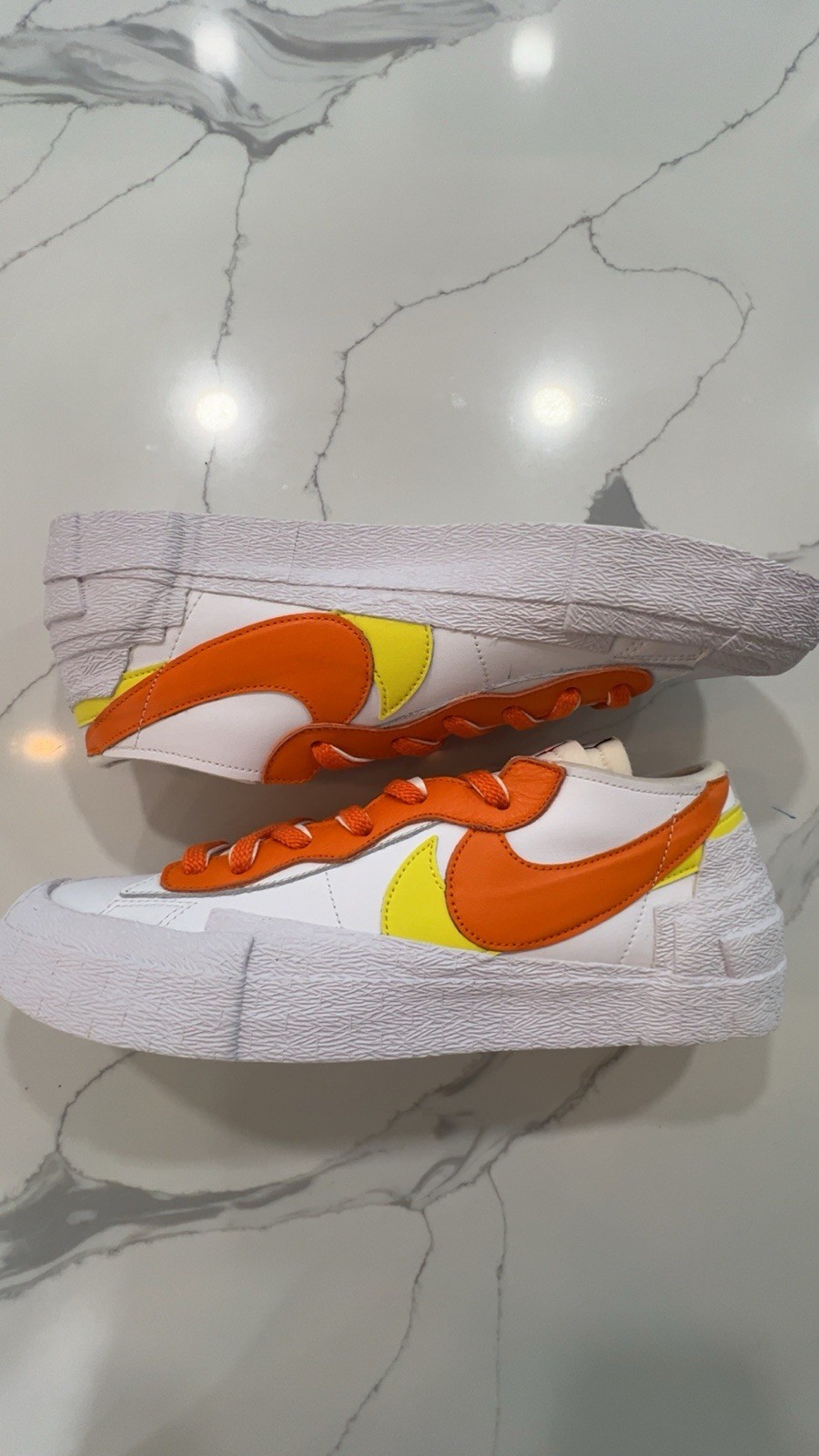 Blazer basso Sacai x Nike bianco arancione magma taglia 11 5 NUOVO DI ZECCA