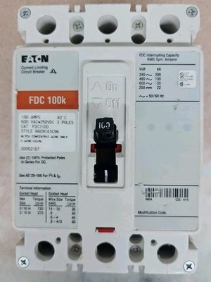 Eaton 100 Amp Circuit Breaker 600 VAC / 250 VDC 3 Pole FDC3100 BLURRY# SEE PICS