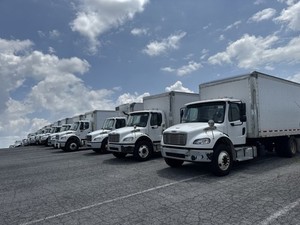 2018 Freightliner 18 ft Box Truck 