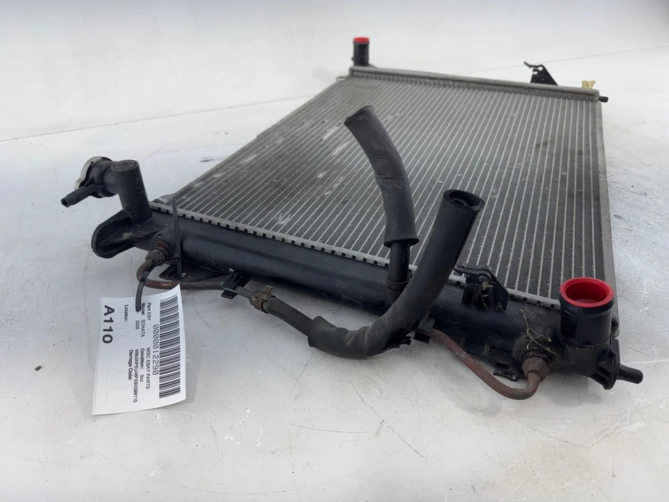 Оригинальный радиатор в сборе 2006–2008 Hyundai Sonata 3,3 л - Изображение 2 из 4