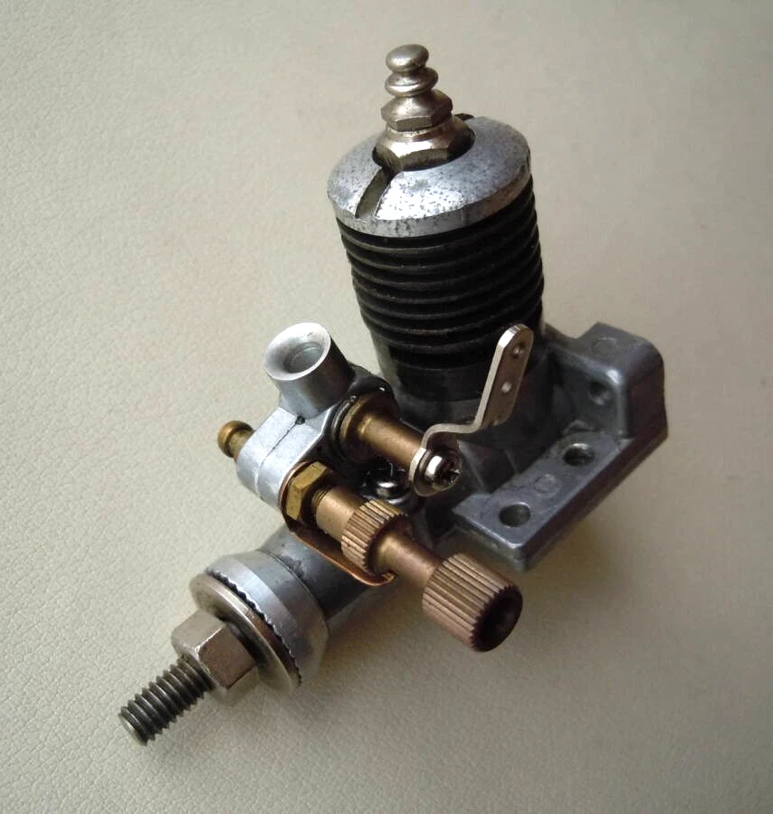 Enya 06-II T.V. 0.99cc Vintage 2-Stroke Glow Model Engine with Muffler, Used f/s - Image 3 of 4