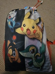 Pokemon Kids Sleeping Bag Black And White (Starters and Pikachu)